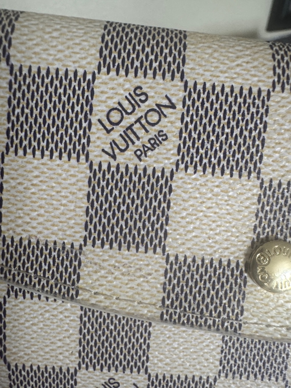 Damier Checkered Cream Wallet - Picture 2 of 7